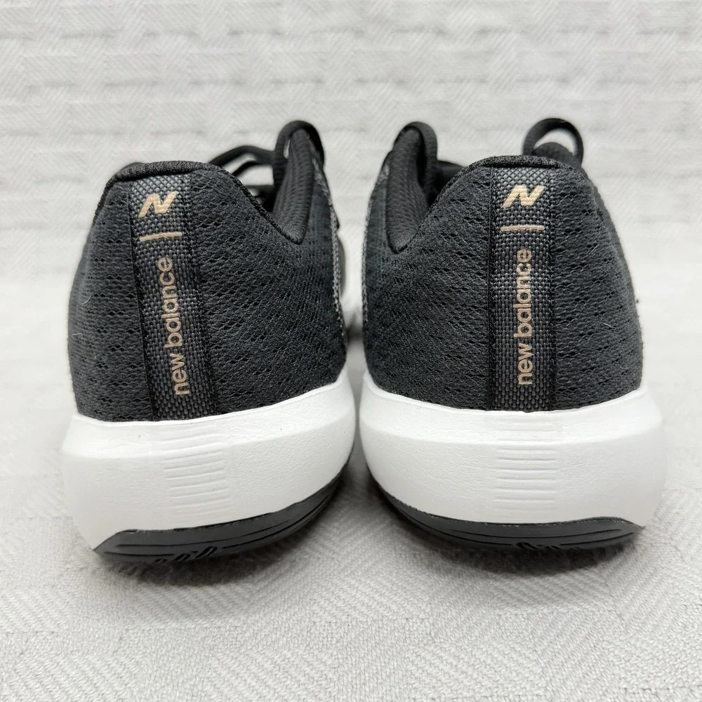 New Balance‎ 696v6 Womens Size 7 B Black WCH696B6 Shoes Sneakers